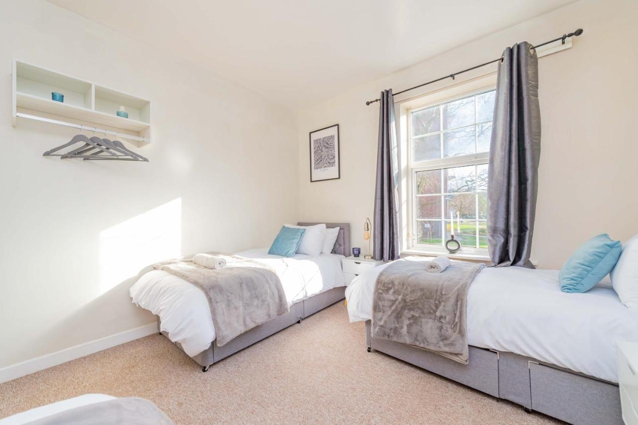 Appartamento Central Townhouse Wolverhampton - Sleeps 8 - Ideal For Contractors & Families Esterno foto